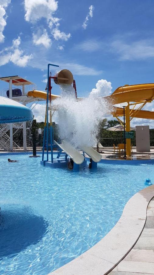 Resort Do Lago Apart Caldas Novas Exterior foto